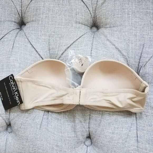 NWT Calvin Klein push-up bra - Picture 2 of 2